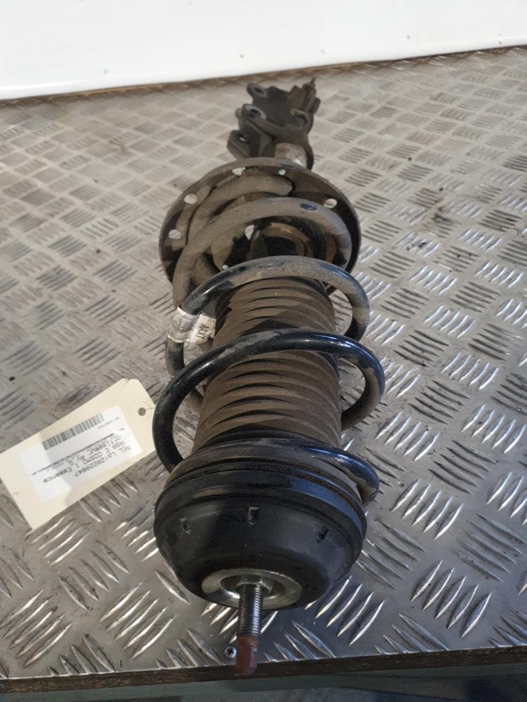 Amortisseur avant gauche OPEL CORSA E Essence - 1