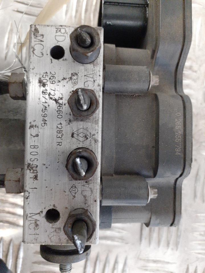 Bloc ABS (freins anti-blocage) RENAULT CLIO 4 PHASE 1 Diesel - 1