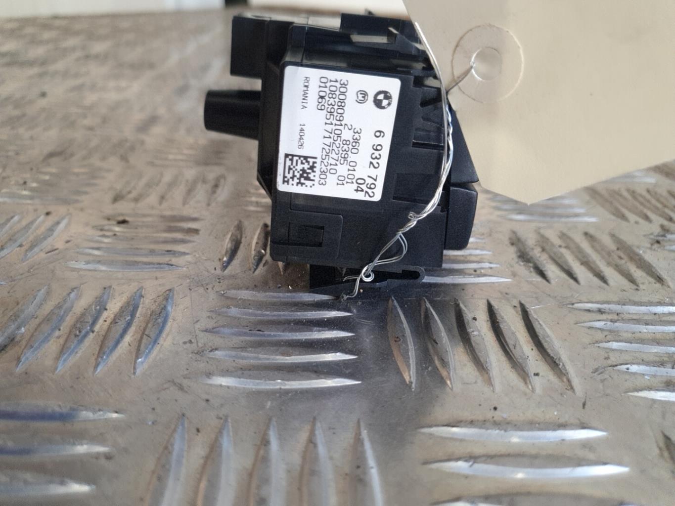 Commande de phare BMW SERIE 1 E81 Diesel - 1