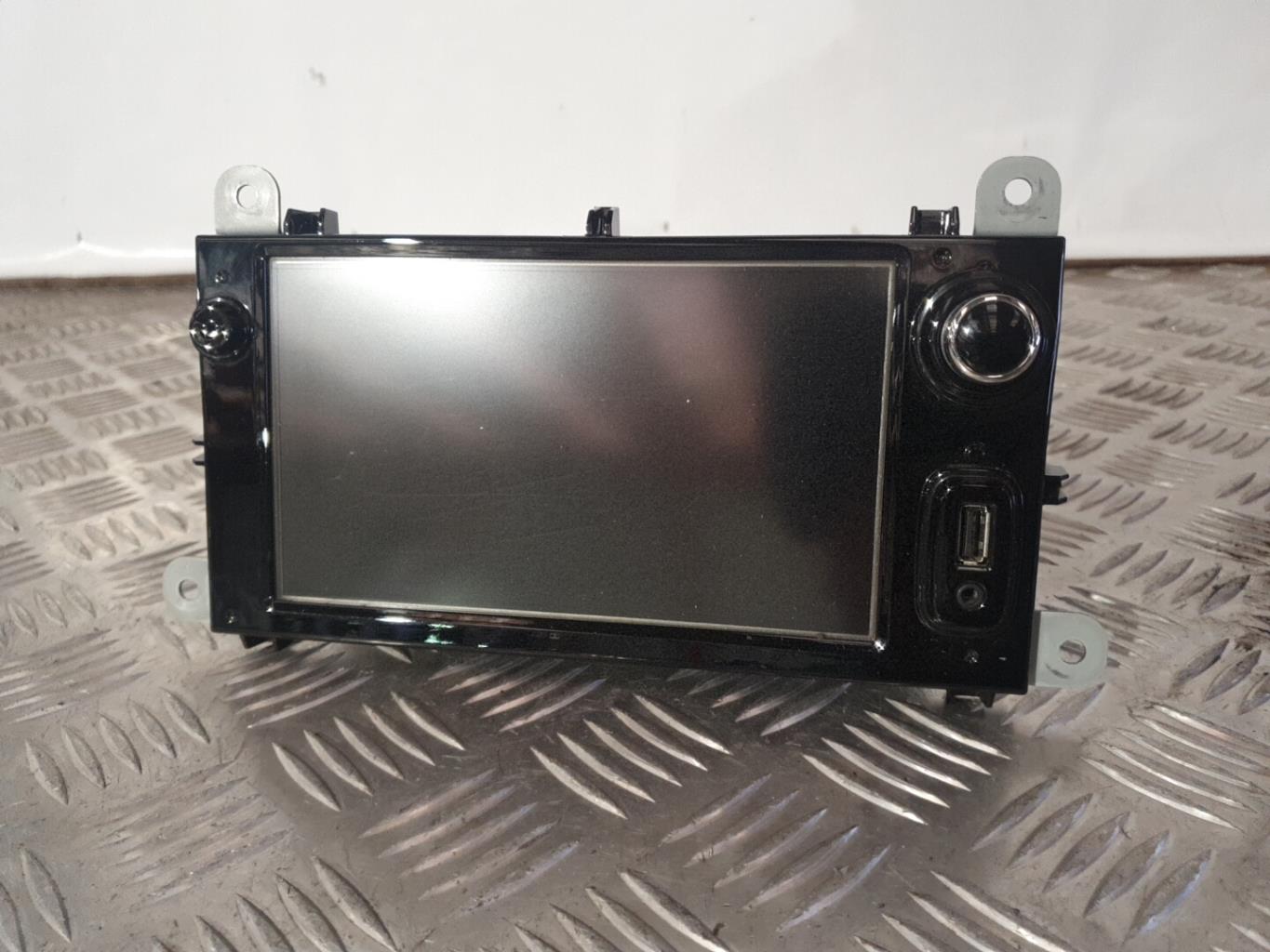 Ecran GPS RENAULT CLIO 4 PHASE 1 Diesel - 1