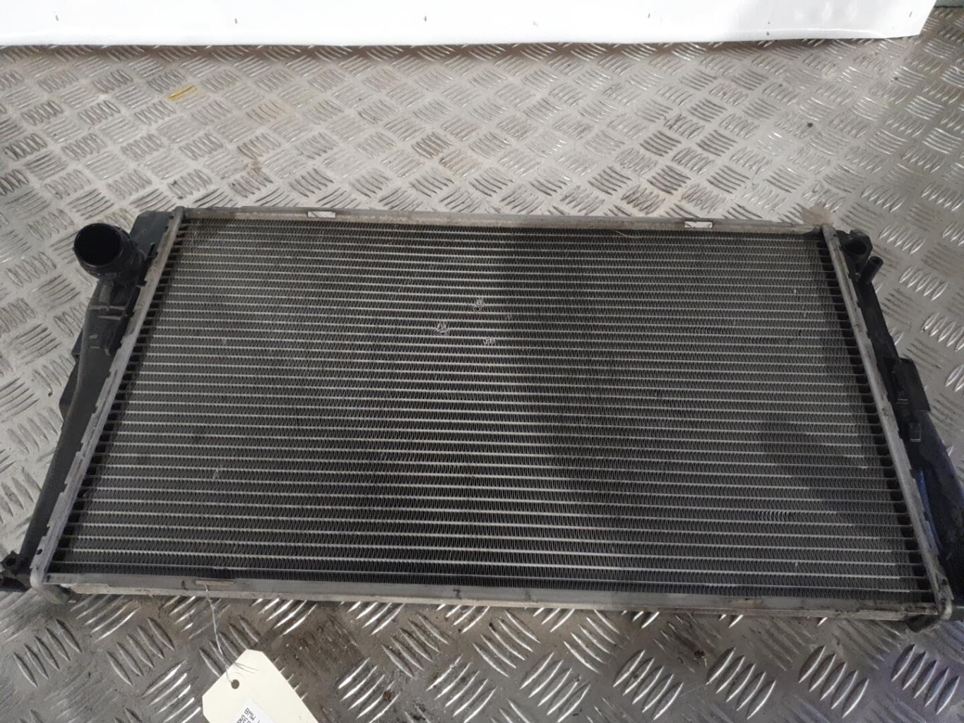 Radiateur eau BMW SERIE 1 E81 Diesel - 1