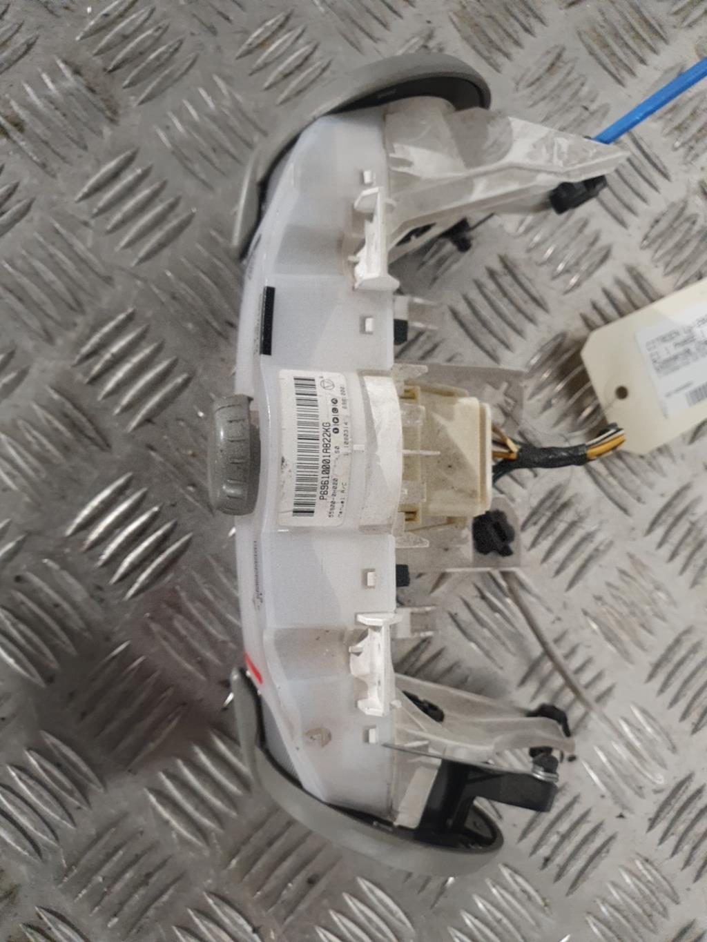 Commande chauffage CITROEN C1 1 PHASE 1 Essence - 1
