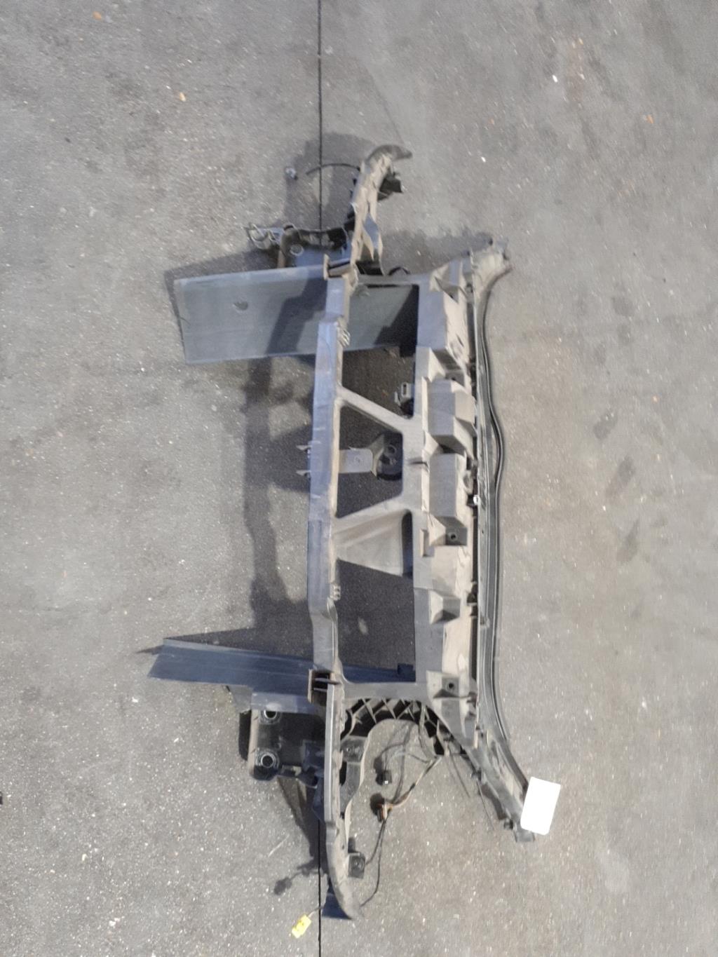 Face avant RENAULT SCENIC 2 PHASE 1 Essence - 1