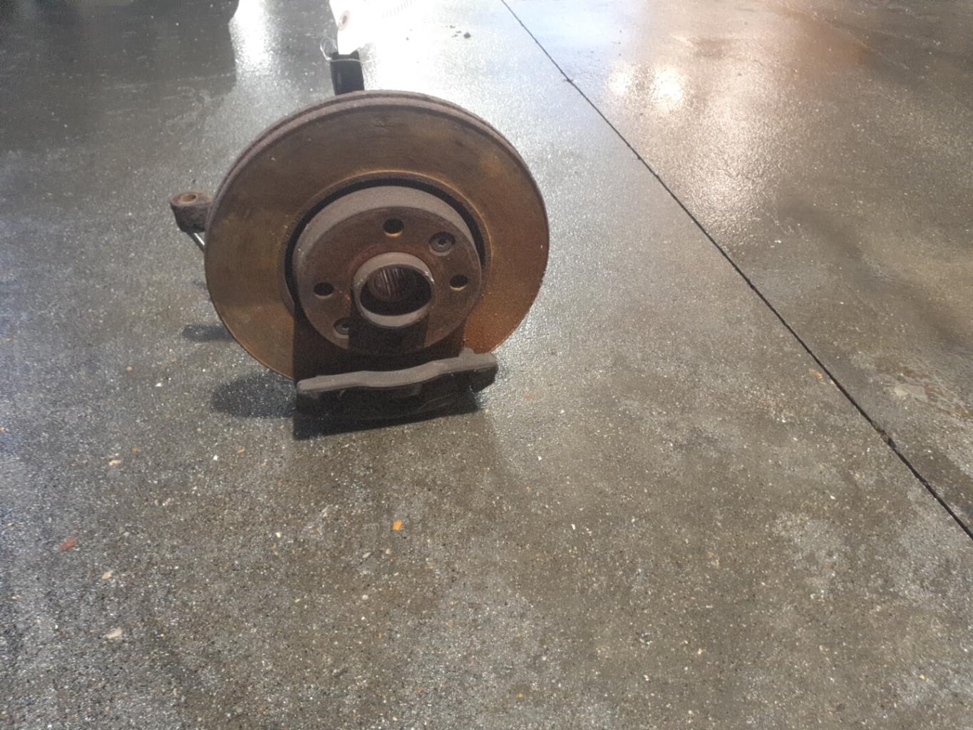 Moyeu avant gauche RENAULT MODUS PHASE 1 Essence - 1