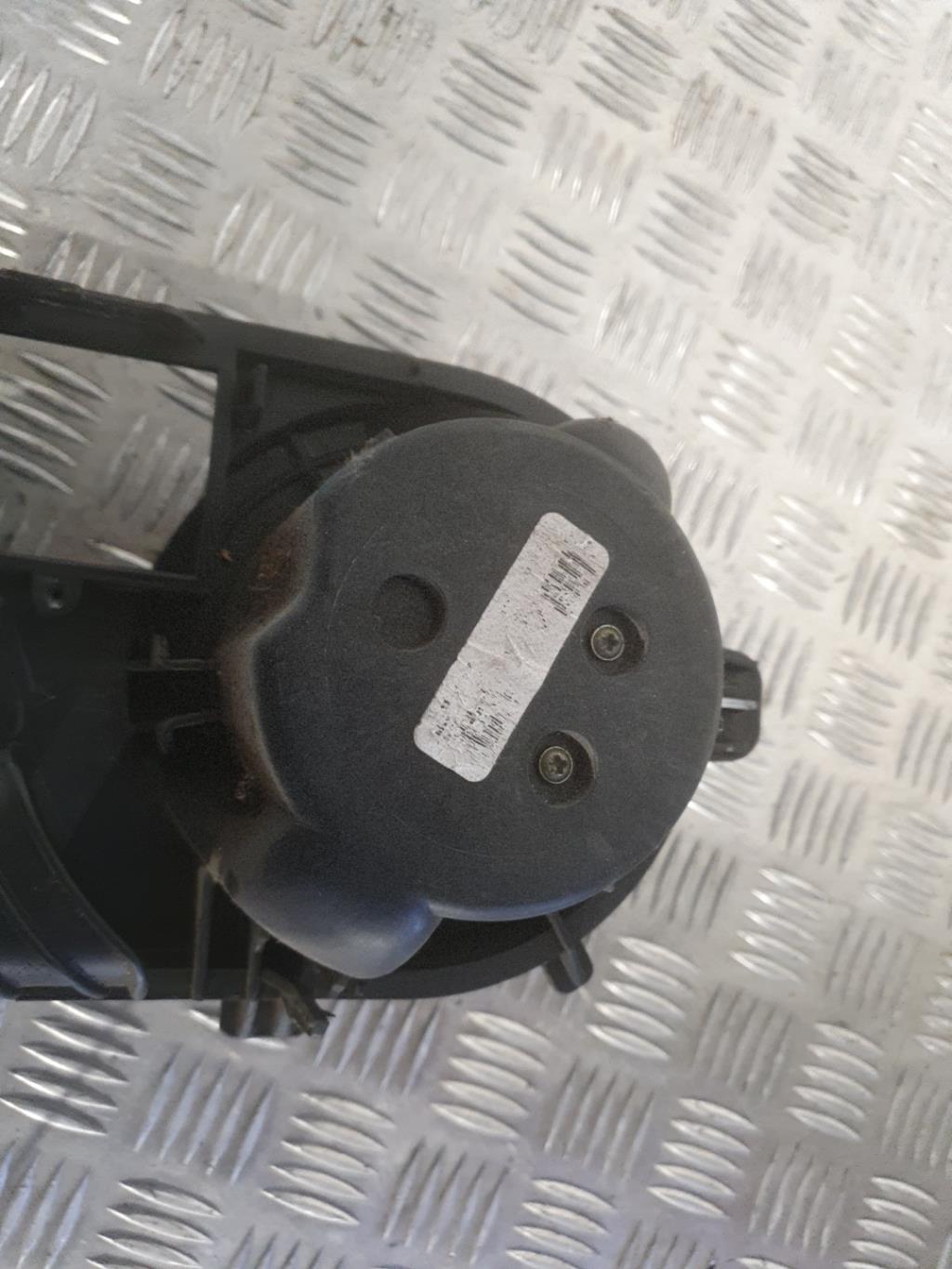Pulseur d'air RENAULT CLIO 2 PHASE 2 Diesel - 1