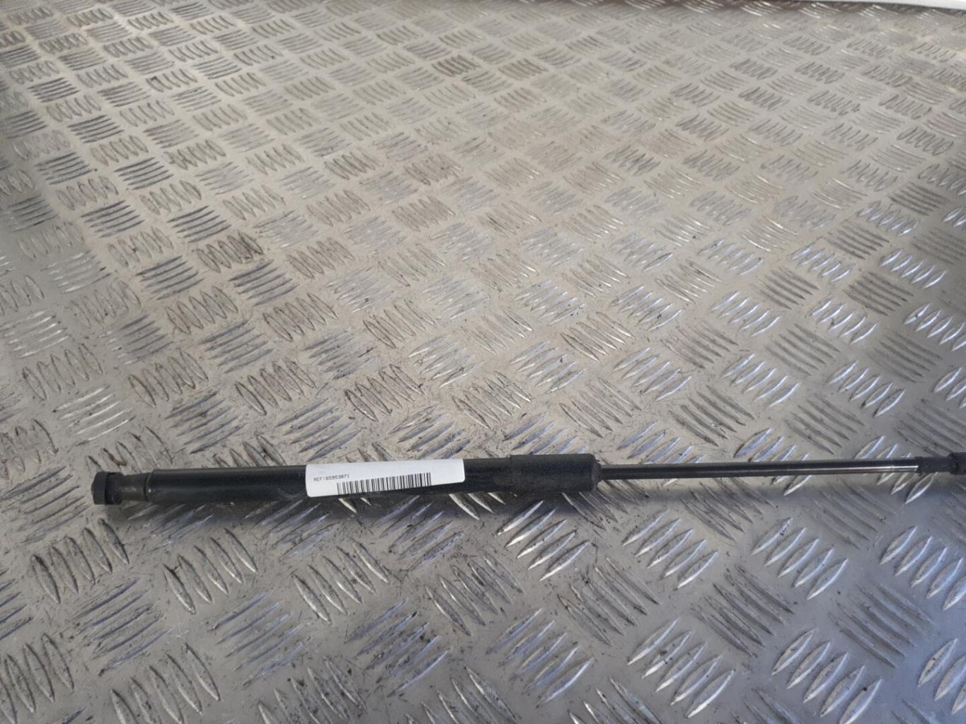 Verin de coffre droit CITROEN C3 3 PHASE 1 Diesel - 1