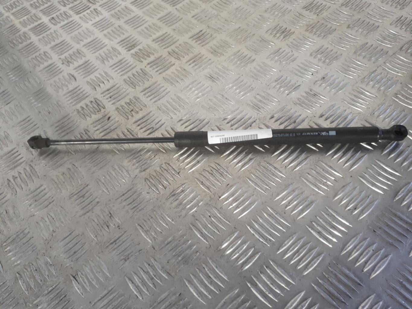 Verin de coffre gauche RENAULT CLIO 4 PHASE 2 Diesel - 1