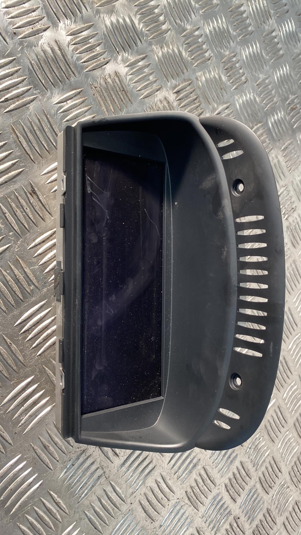 Ecran GPS BMW SERIE 3 E92 COUPE PHASE 2 Diesel - 1