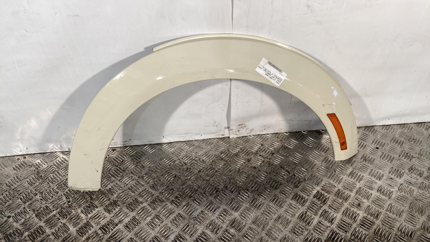 Extension d'aile avant gauche MINI MINI 2 R57 CABRIOLET PHASE 1 Essence - 1