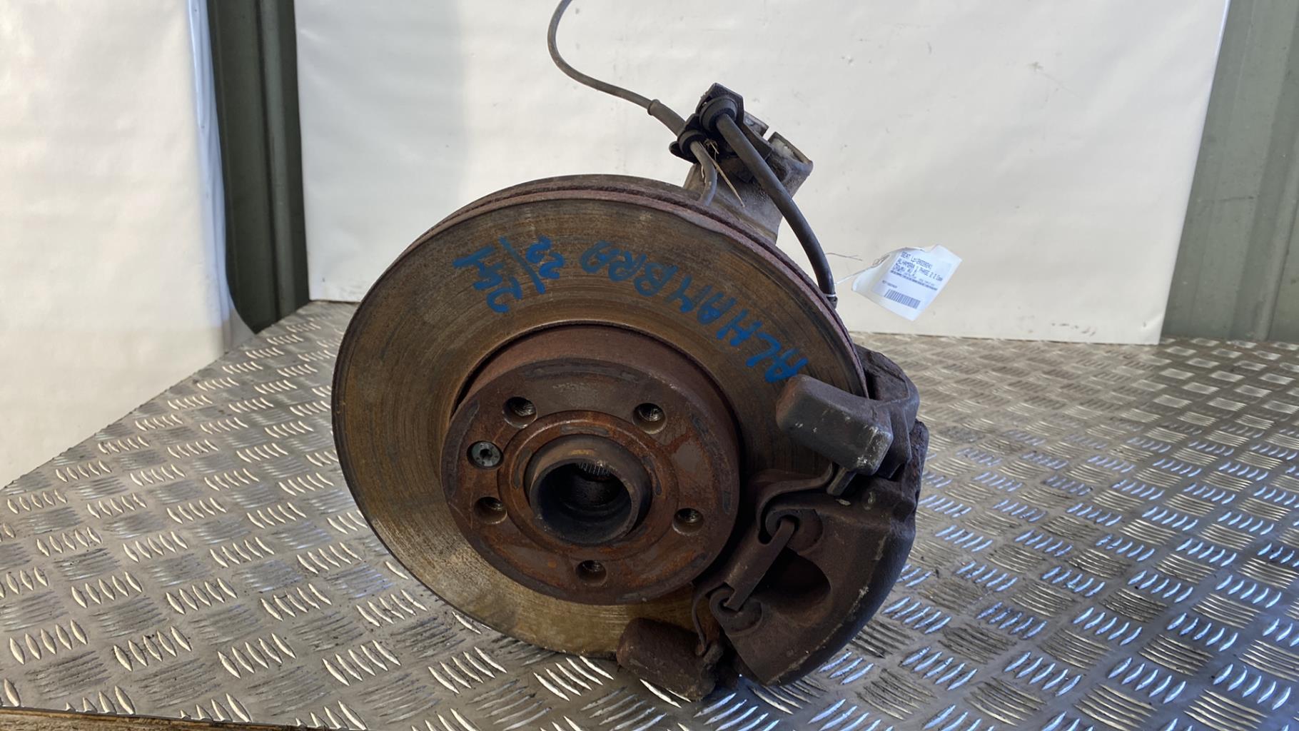 Moyeu avant droit SEAT ALHAMBRA 1 PHASE 2 Essence - 1