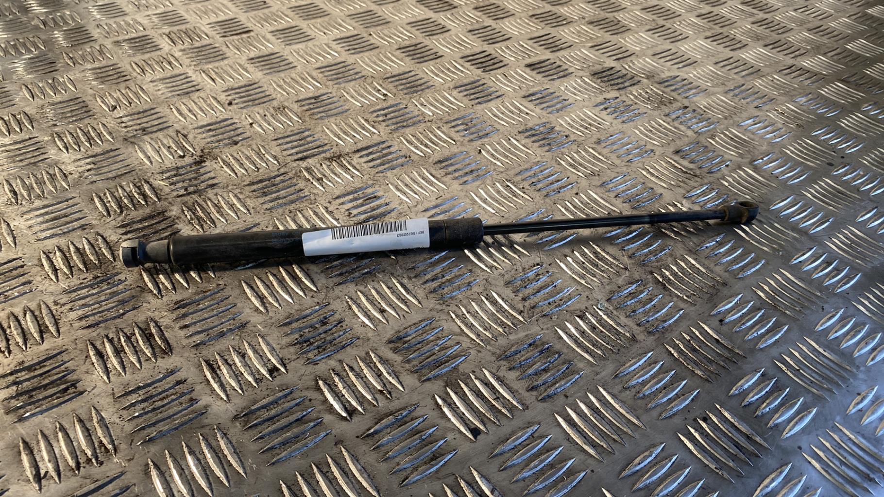 Verin de coffre droit FORD KA 2 PHASE 2 Essence - 1