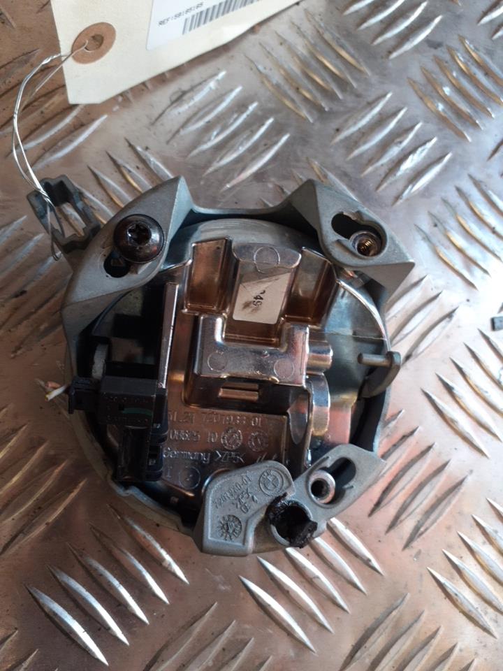 Bouton de coffre BMW SERIE 1 E81 Diesel - 1