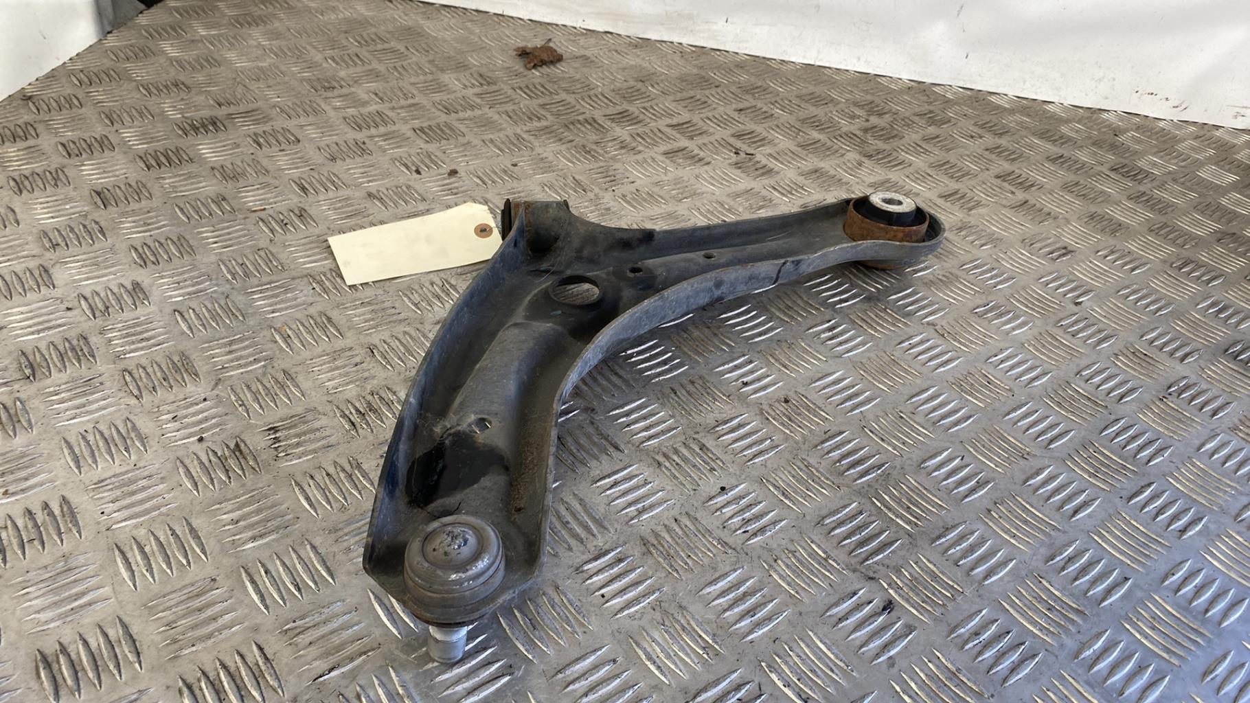 Triangle avant droit FORD KA+ Diesel - 1