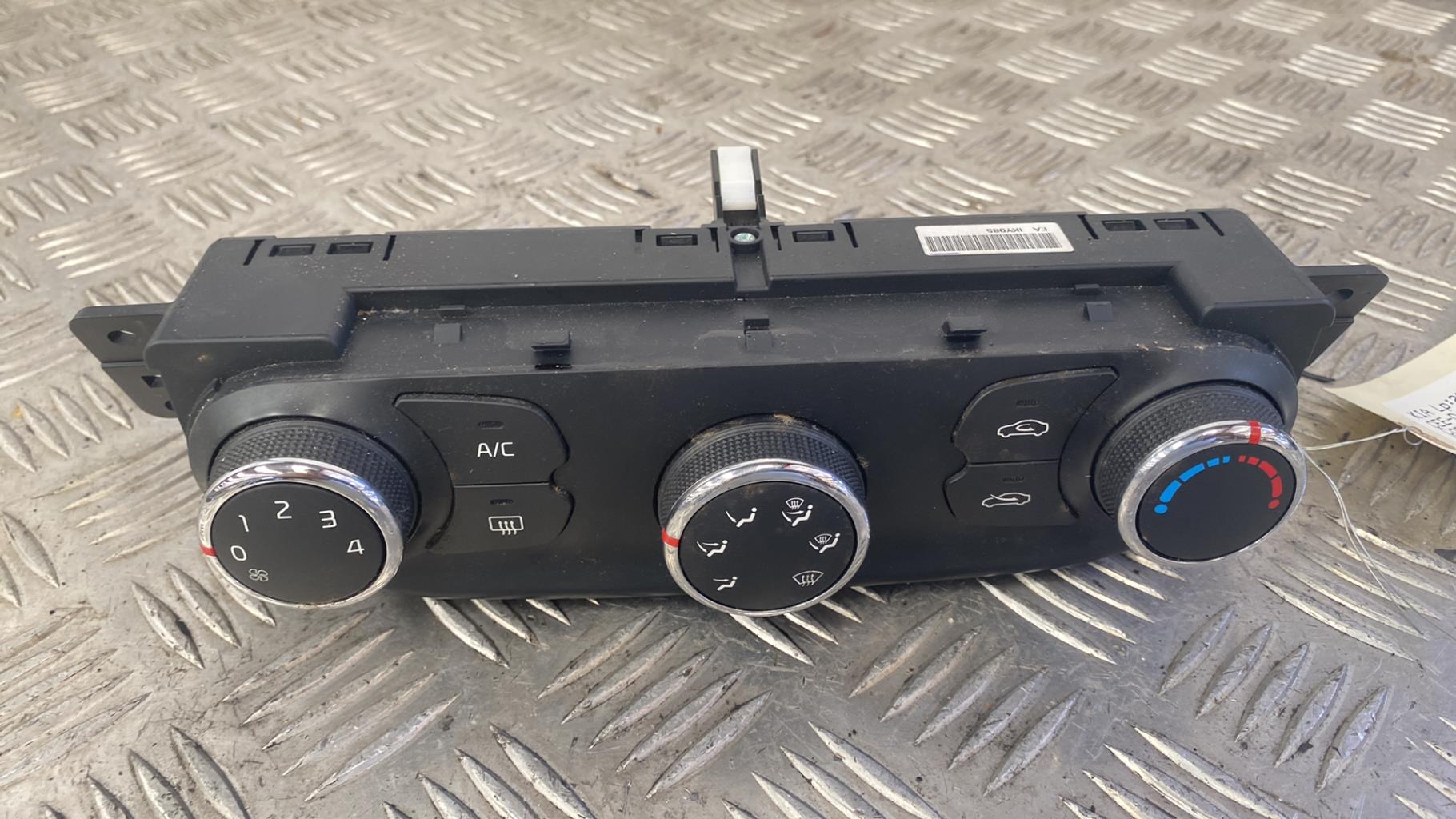 Commande chauffage KIA CEE-D 2 SPORT WAGON PHASE 1 BREAK Diesel - 1