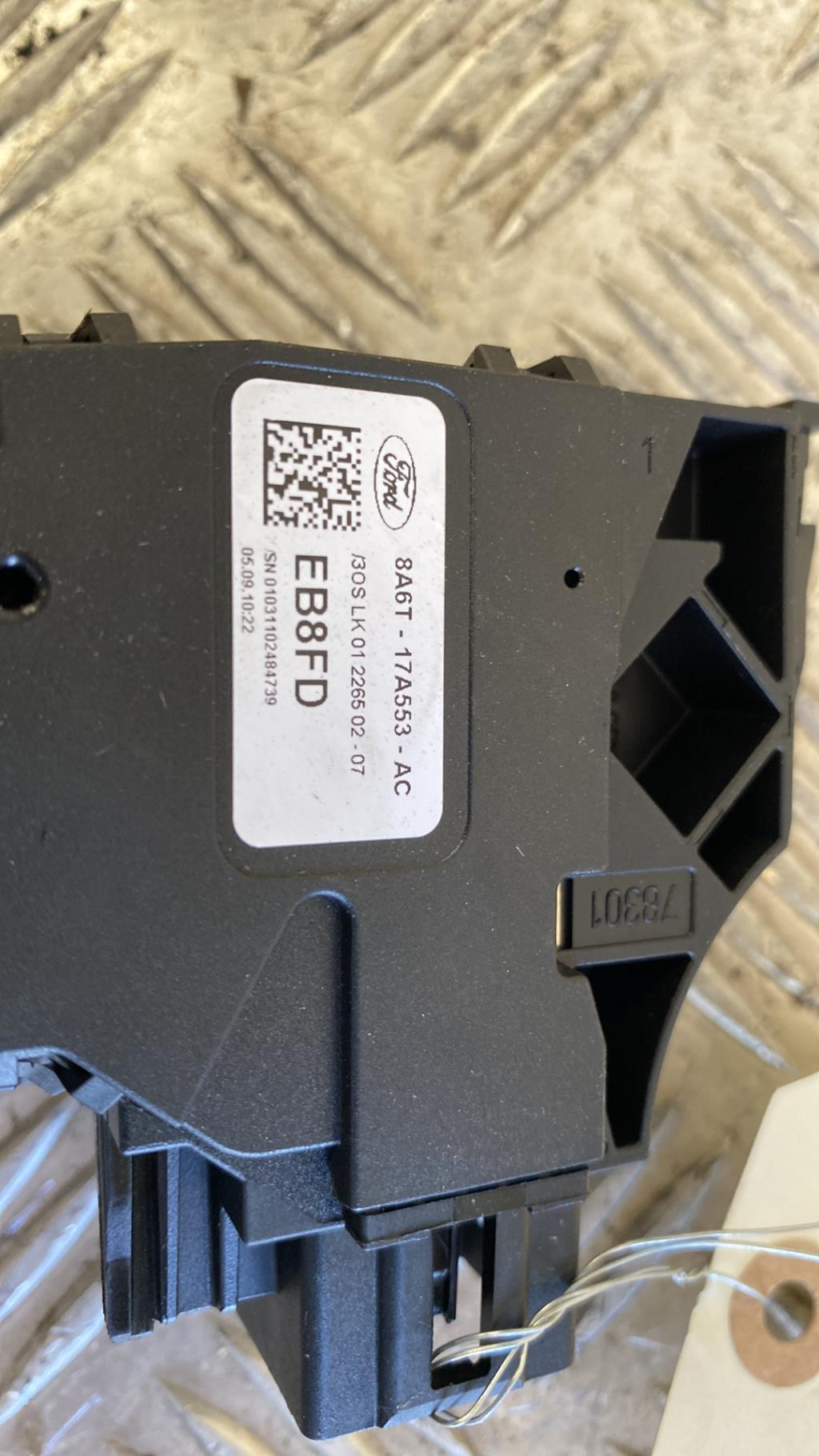 Commodo d'essuie glaces FORD FIESTA 6 PHASE 1 Diesel - 1