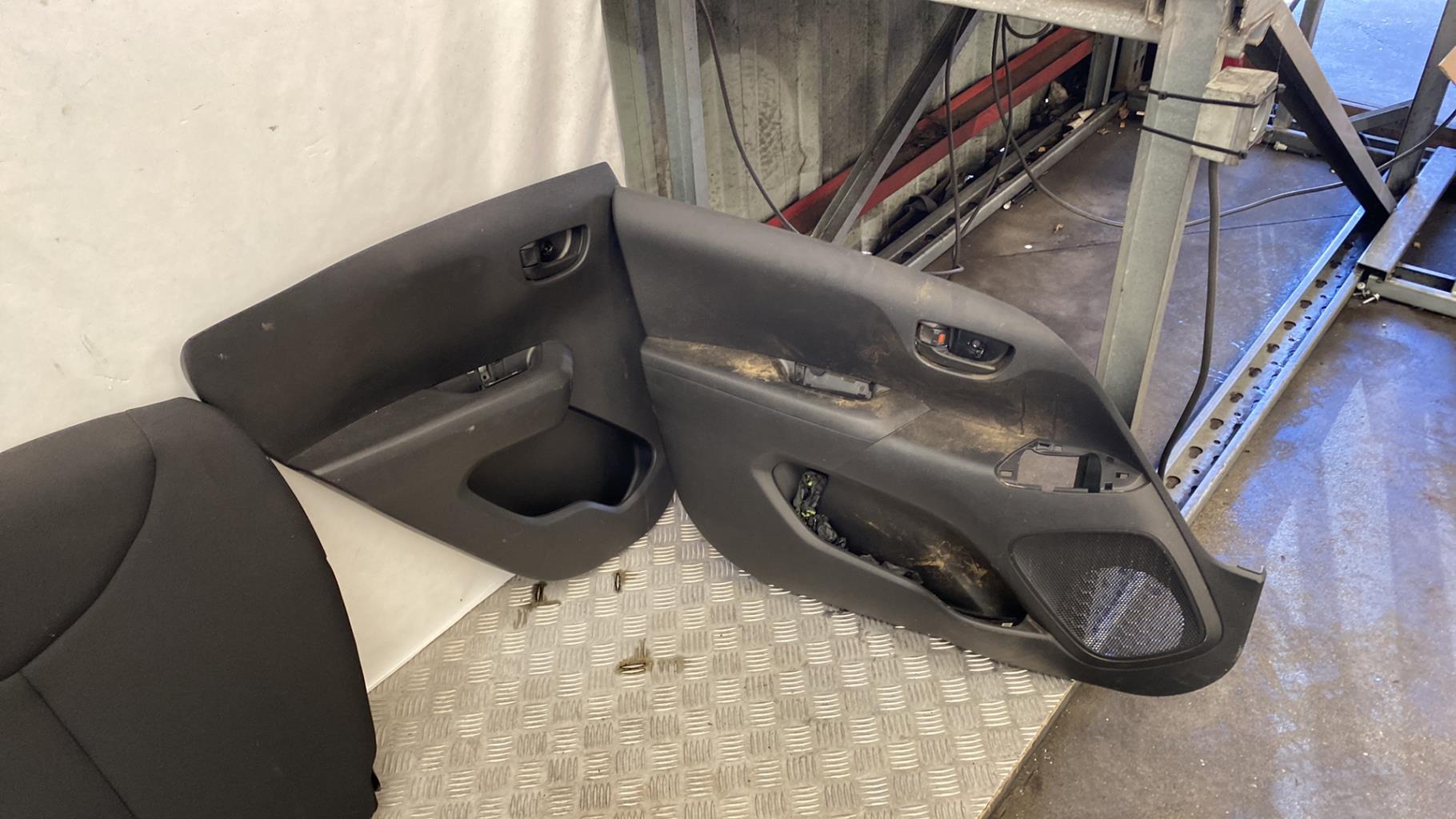 Interieur complet PEUGEOT 108 Essence - 1