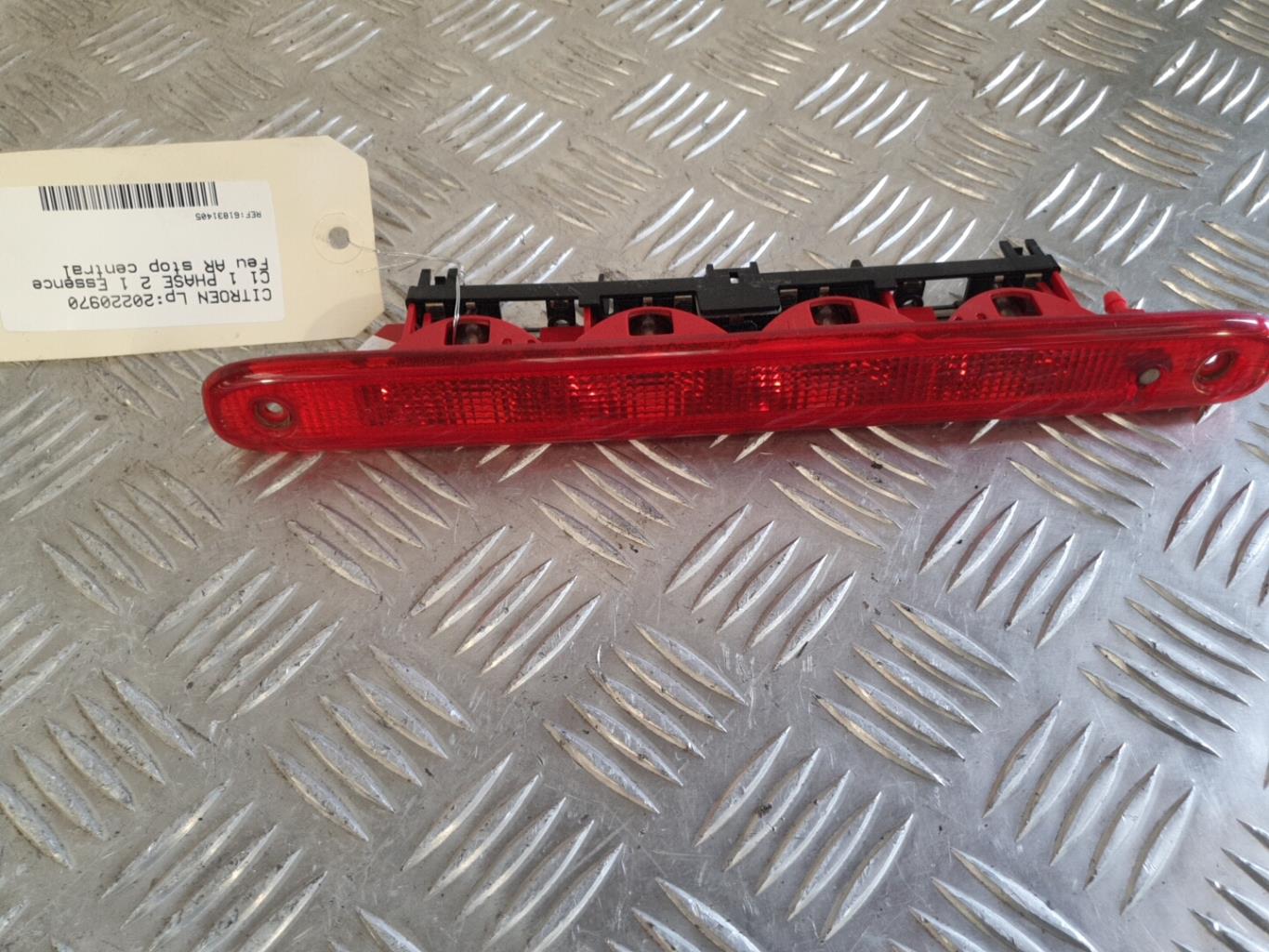 Feu arriere stop central CITROEN C1 1 PHASE 2 Essence - 1