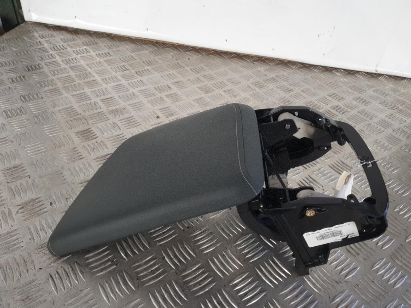 Accoudoir VOLVO XC 60 2 Diesel/Hybride - 1