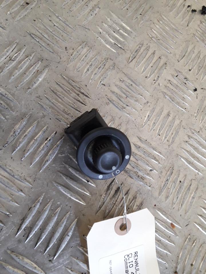 Commande retroviseurs RENAULT CLIO 4 PHASE 1 BREAK Diesel - 1