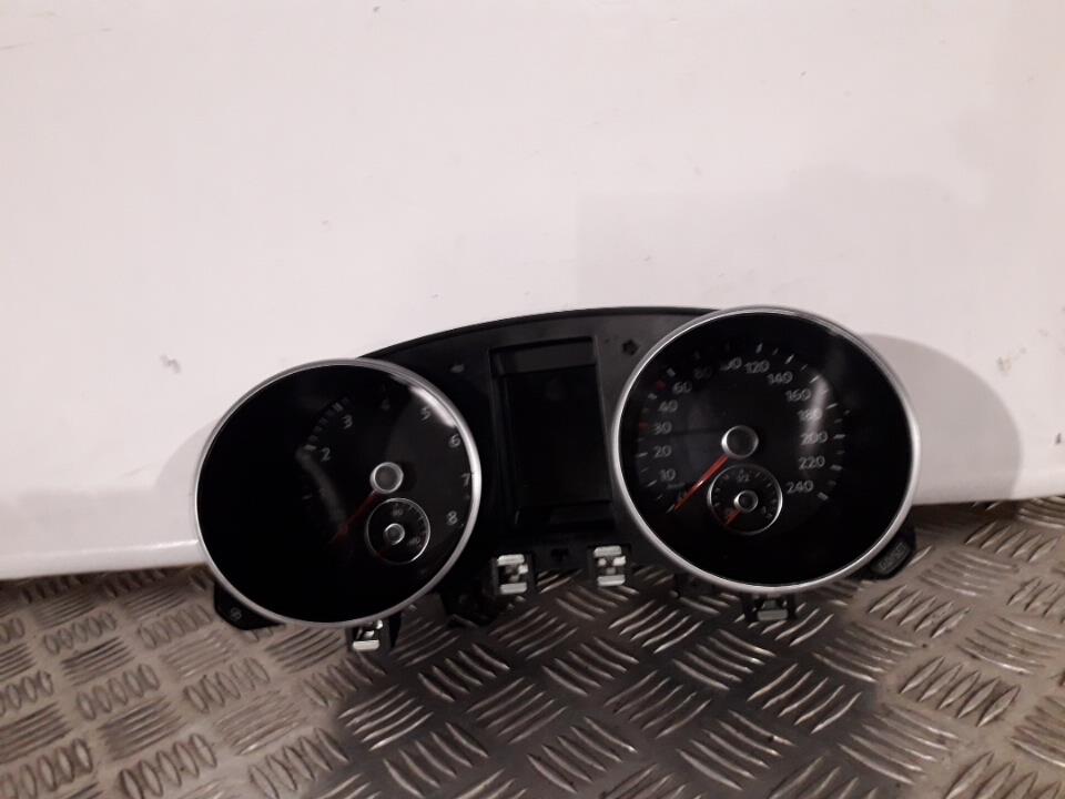 Compteur VOLKSWAGEN GOLF 6 Essence - 1