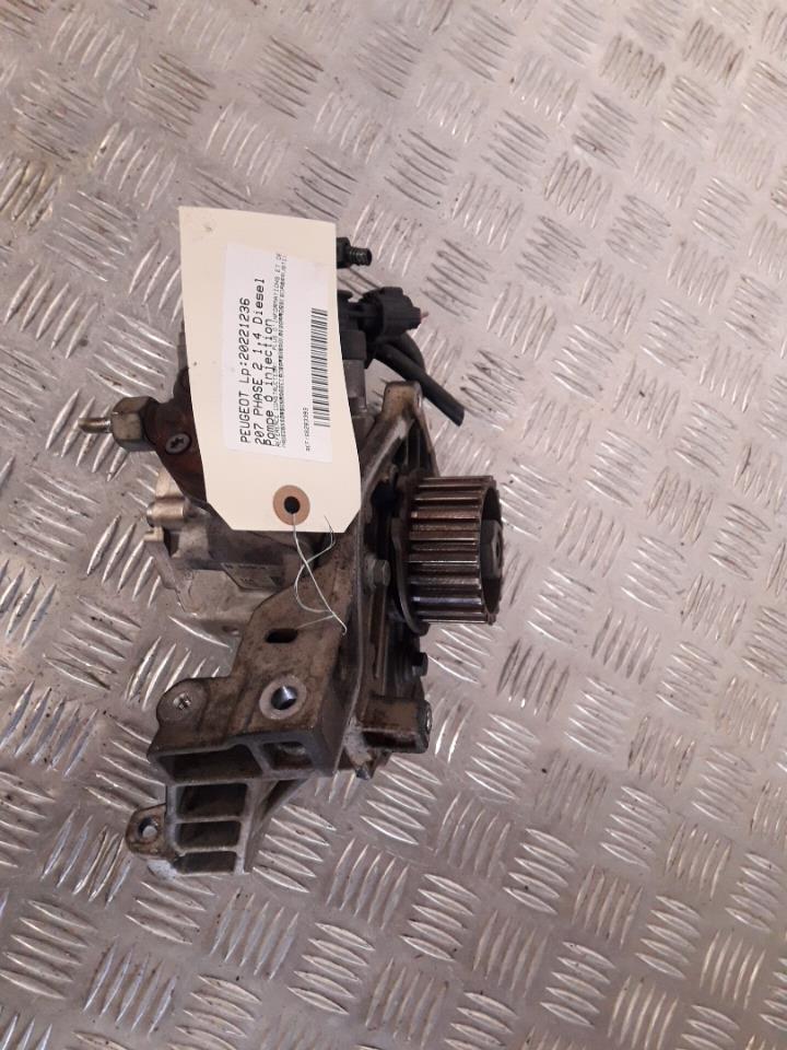 Pompe à injection PEUGEOT 207 PHASE 2 Diesel - 1