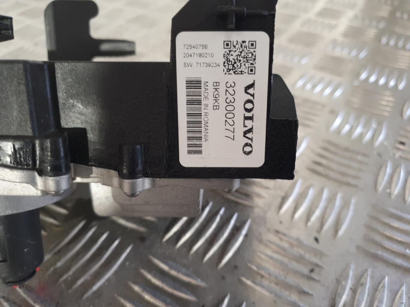 Divers VOLVO XC 60 2 Diesel/Hybride - 1