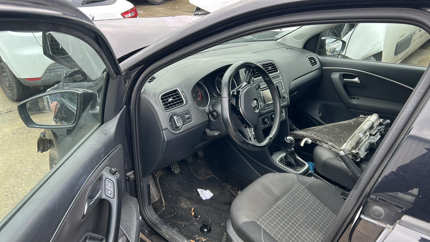 Commande retroviseurs VOLKSWAGEN POLO 5 PHASE 2 Essence - 1