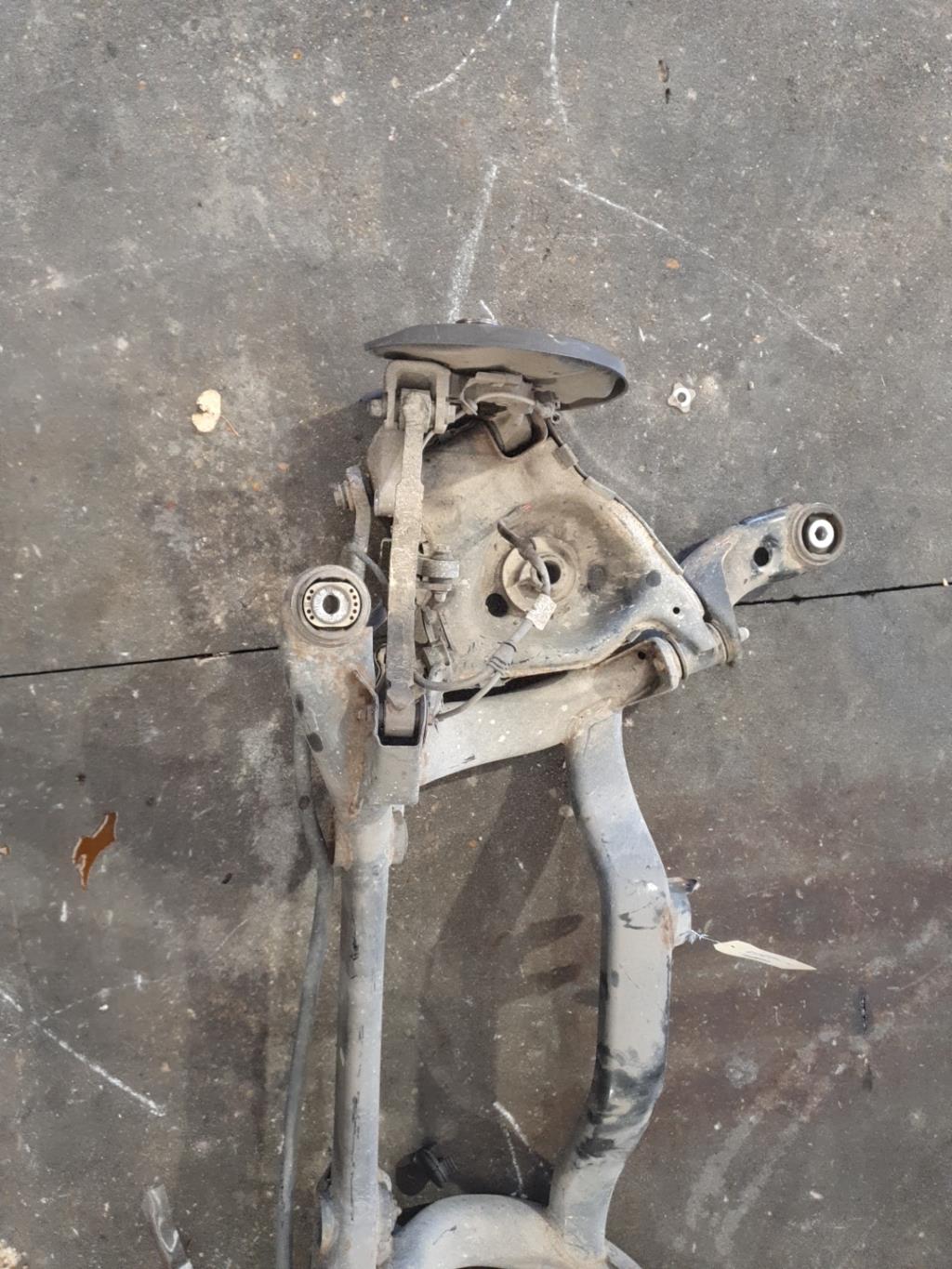 Berceau arriere AUDI A6 3 AVANT S6 PHASE 1 BREAK Essence - 1