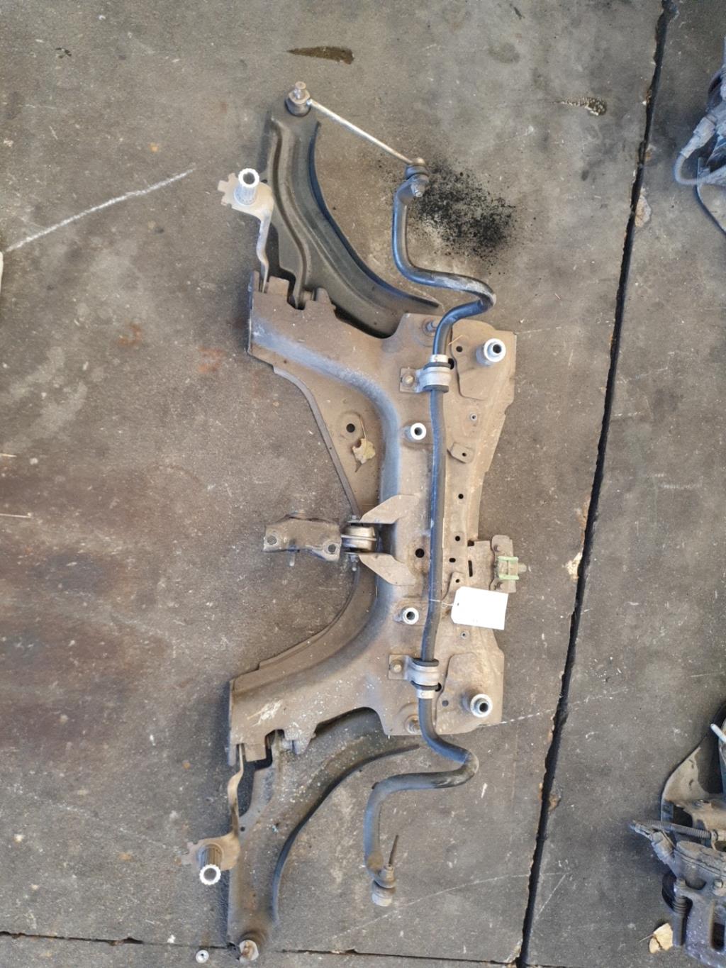 Berceau avant RENAULT CAPTUR 1 PHASE 1 Essence - 1