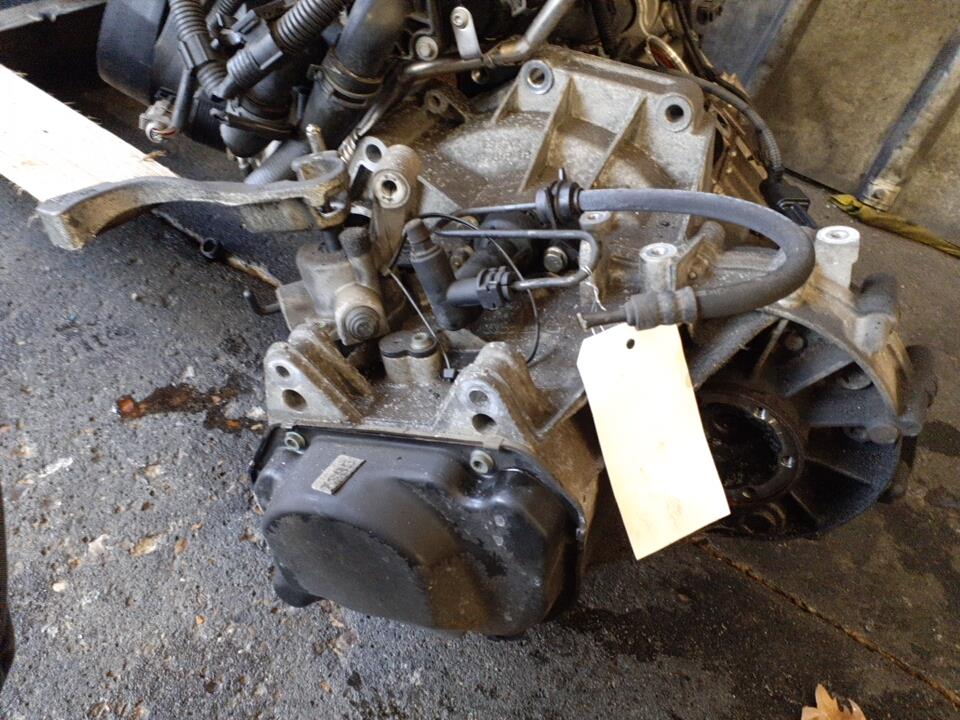Boite de vitesses VOLKSWAGEN POLO 4 PHASE 1 Essence - 1