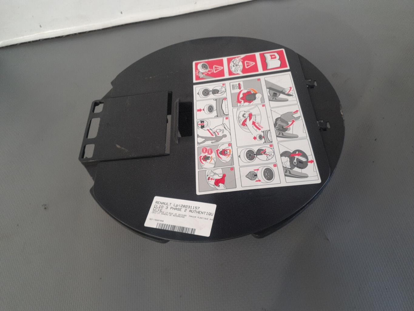 Cric (Ensemble depannage) RENAULT CLIO 3 PHASE 2  - 1