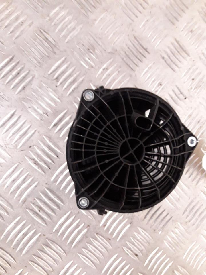 Bouton de coffre VOLKSWAGEN POLO 5 PHASE 2 Essence - 1