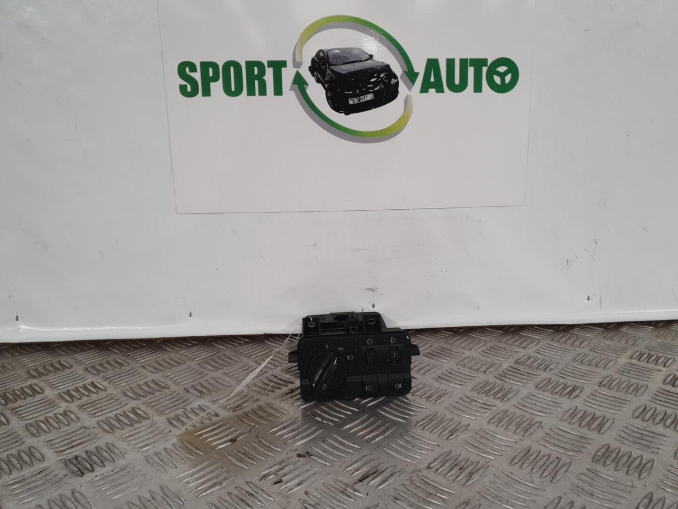 Commande de phare BMW SERIE 3 E46 COUPE PHASE 1 Essence - 1