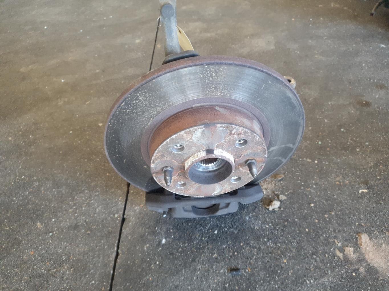 Moyeu avant droit FORD KA 2 PHASE 2 Essence - 1