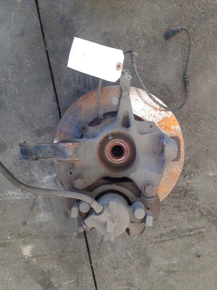 Moyeu avant droit RENAULT SCENIC 3 PHASE 1 Diesel - 1