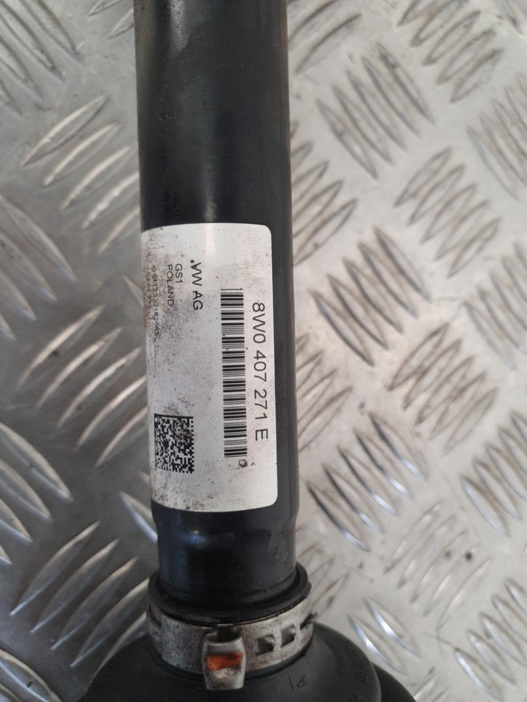 Cardan gauche (transmission) AUDI A4 4 AVANT PHASE 1 BREAK Essence - 1