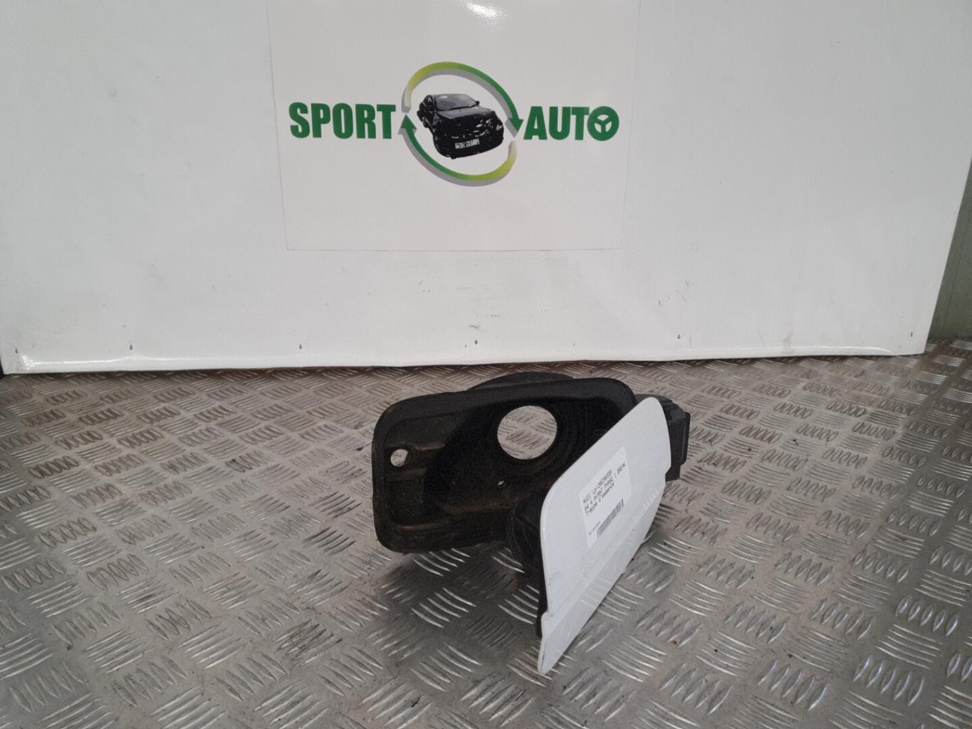 Trappe d'essence AUDI A4 4 AVANT PHASE 1 BREAK Essence - 1