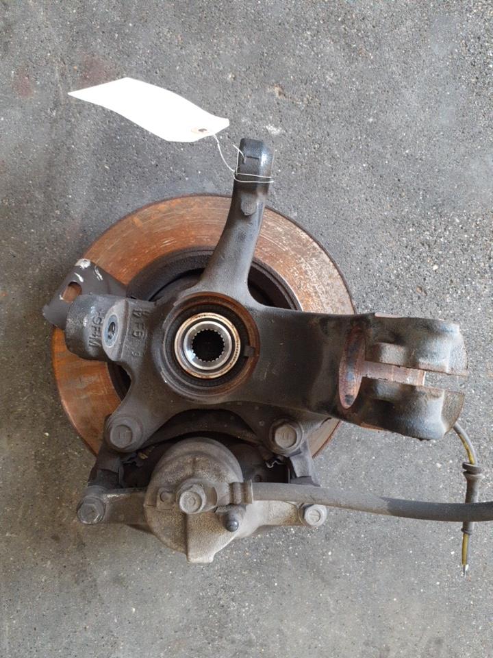 Moyeu avant gauche CITROEN C1 2 Essence - 1