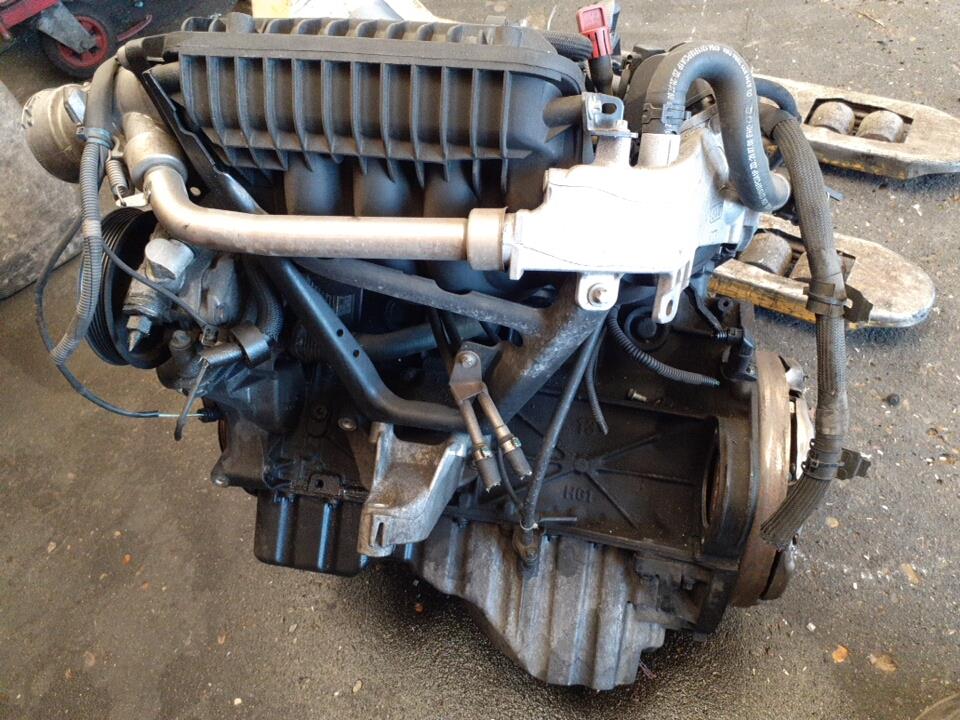 Moteur MERCEDES CLASSE E 211 PHASE 1 Diesel - 1