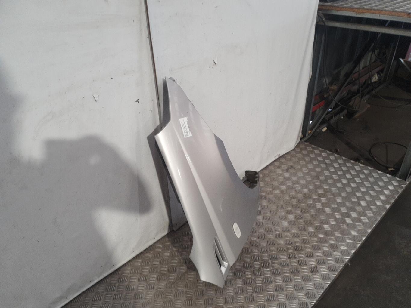 Aile avant droit CHEVROLET AVEO 1 Essence - 1
