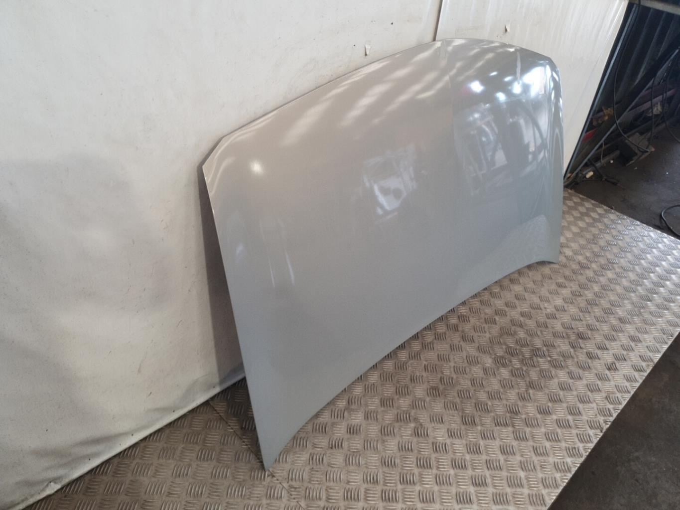 Capot RENAULT MEGANE 2 PHASE 1 Essence - 1
