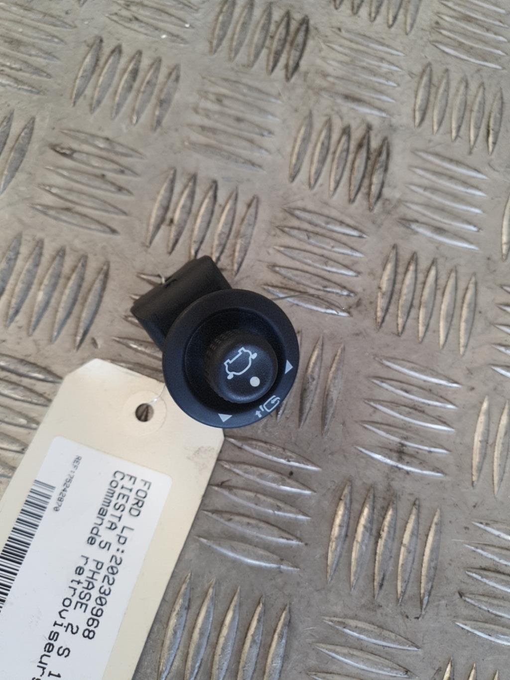 Commande retroviseurs FORD FIESTA 5 PHASE 2 Diesel - 1