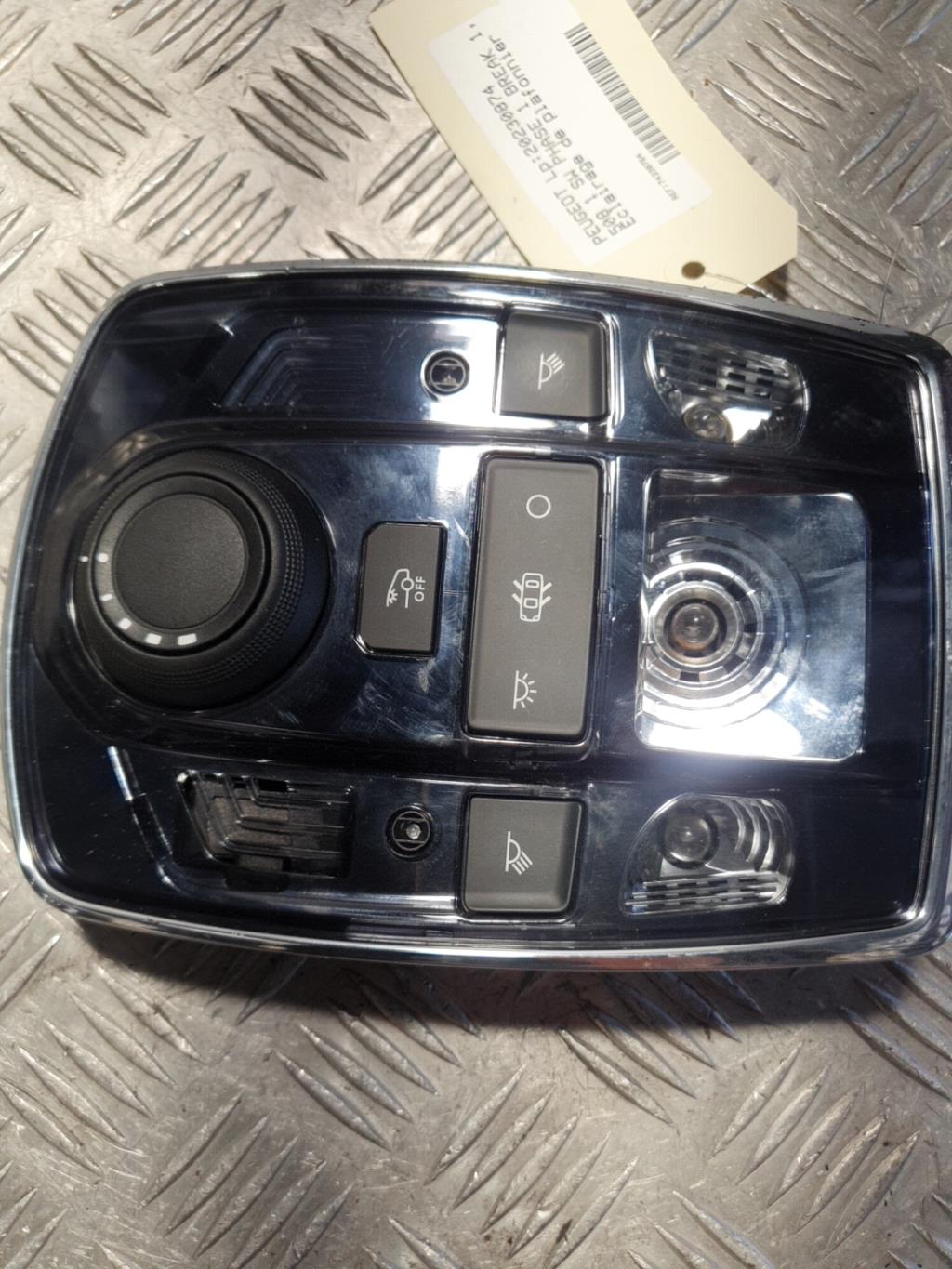 Eclairage de plafonnier PEUGEOT 508 1 SW PHASE 1 BREAK Diesel - 1