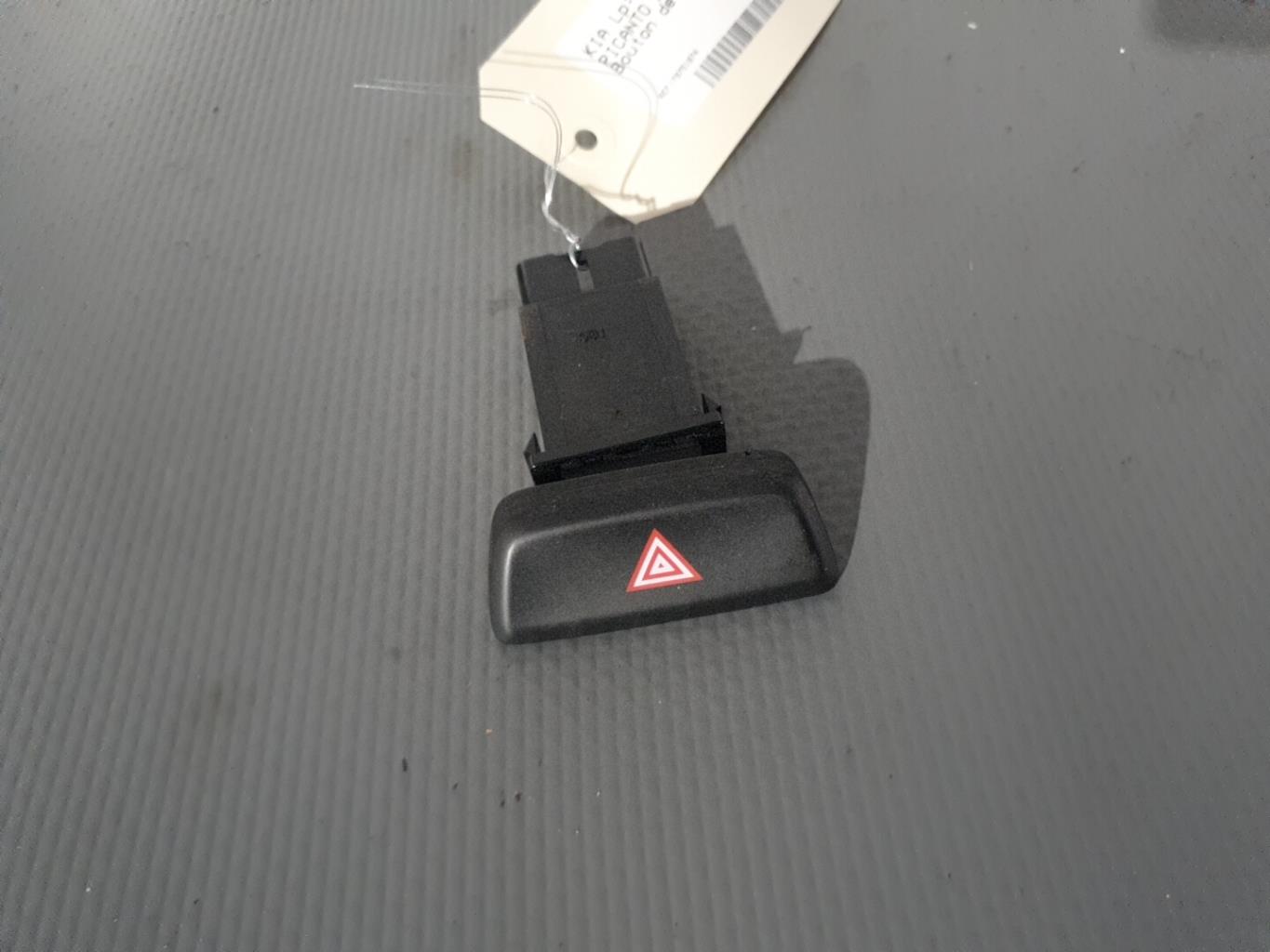 Bouton de warning KIA PICANTO 2 PHASE 1 Essence - 1