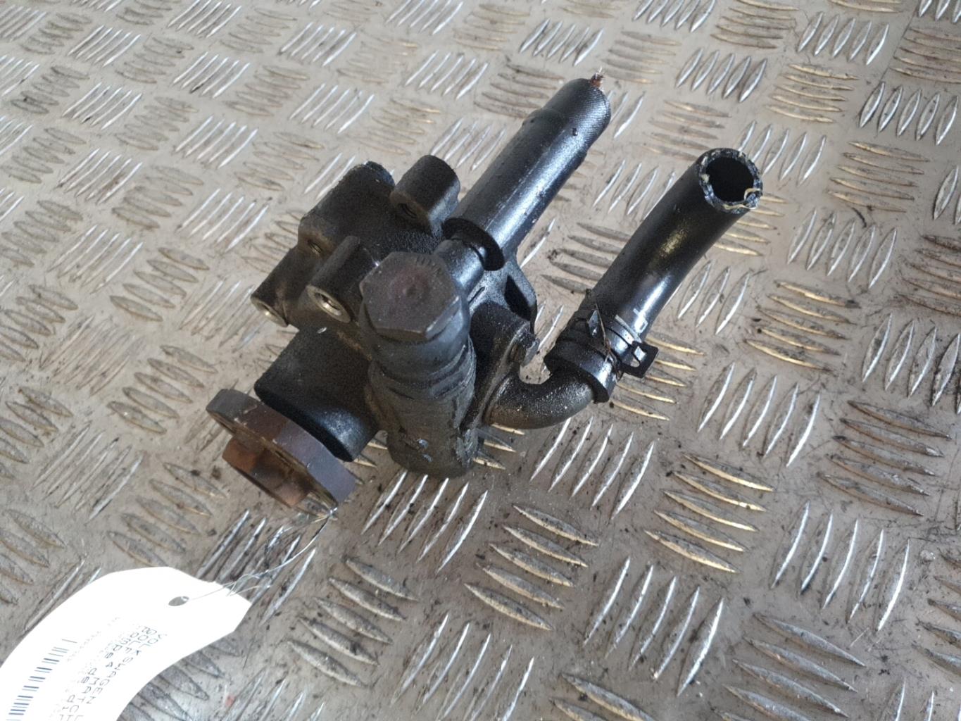 Pompe de direction VOLKSWAGEN GOLF 4 Diesel - 1