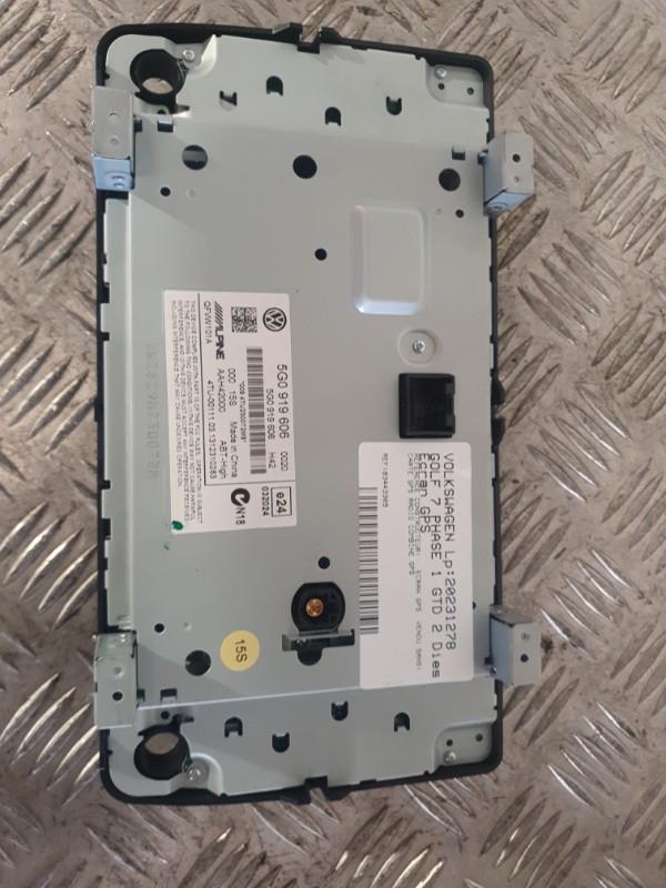 Ecran GPS VOLKSWAGEN GOLF 7 PHASE 1 Diesel - 1