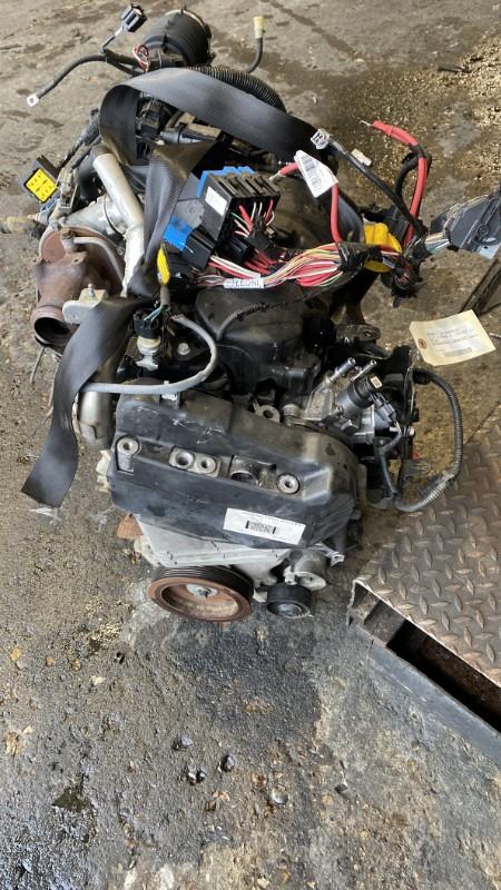 Moteur RENAULT CLIO 4 PHASE 2 Diesel - 1
