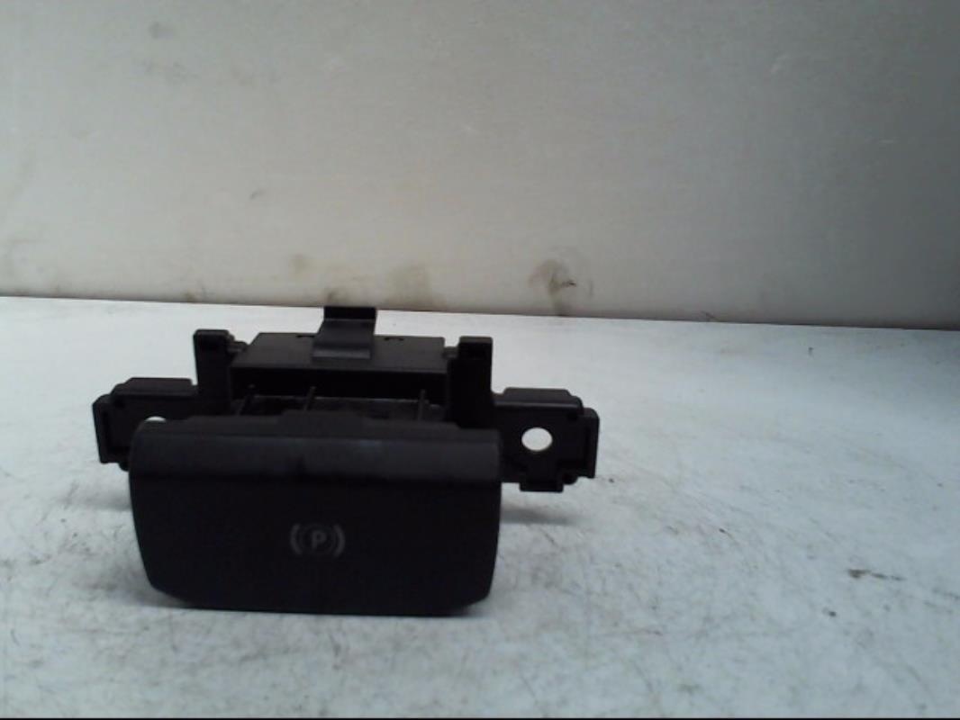 Bouton/Interrupteur PEUGEOT 508 1 PHASE 1 Diesel - 1