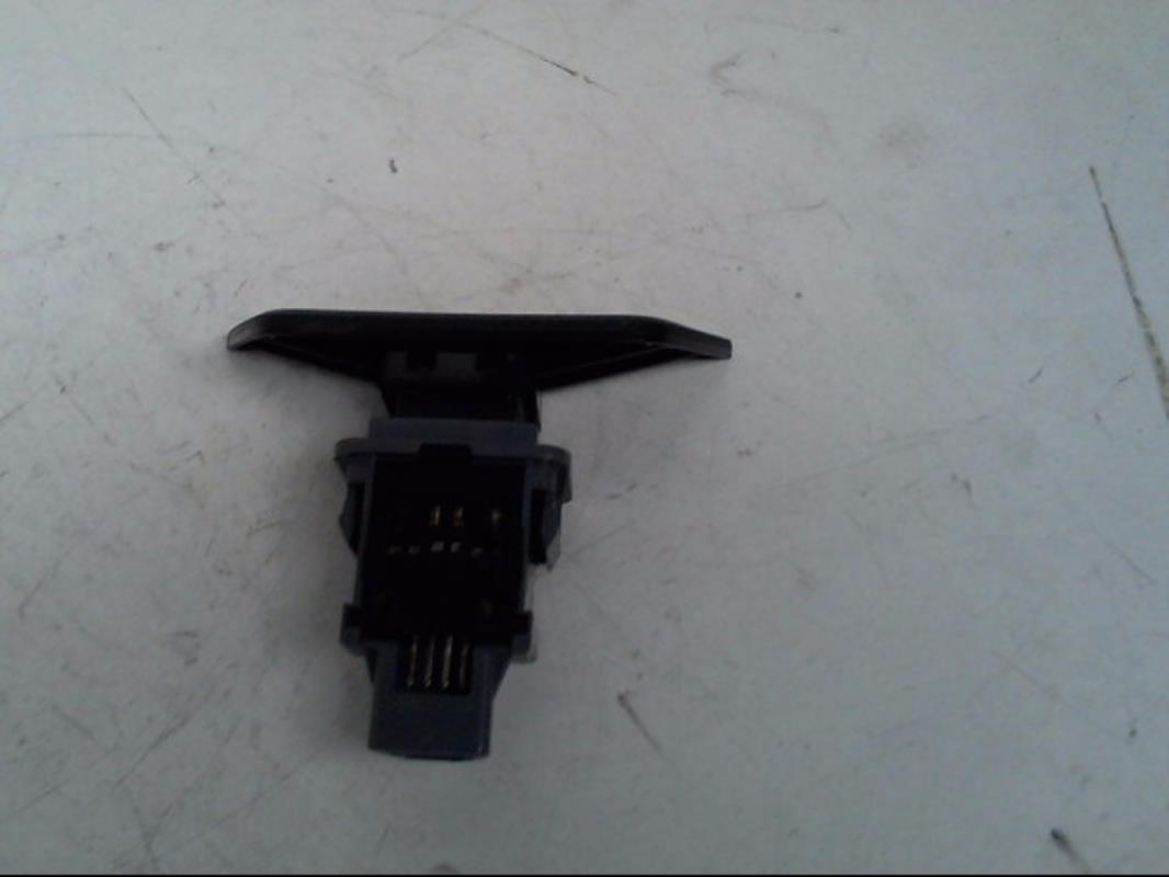 Bouton de warning TOYOTA IQ Diesel - 1