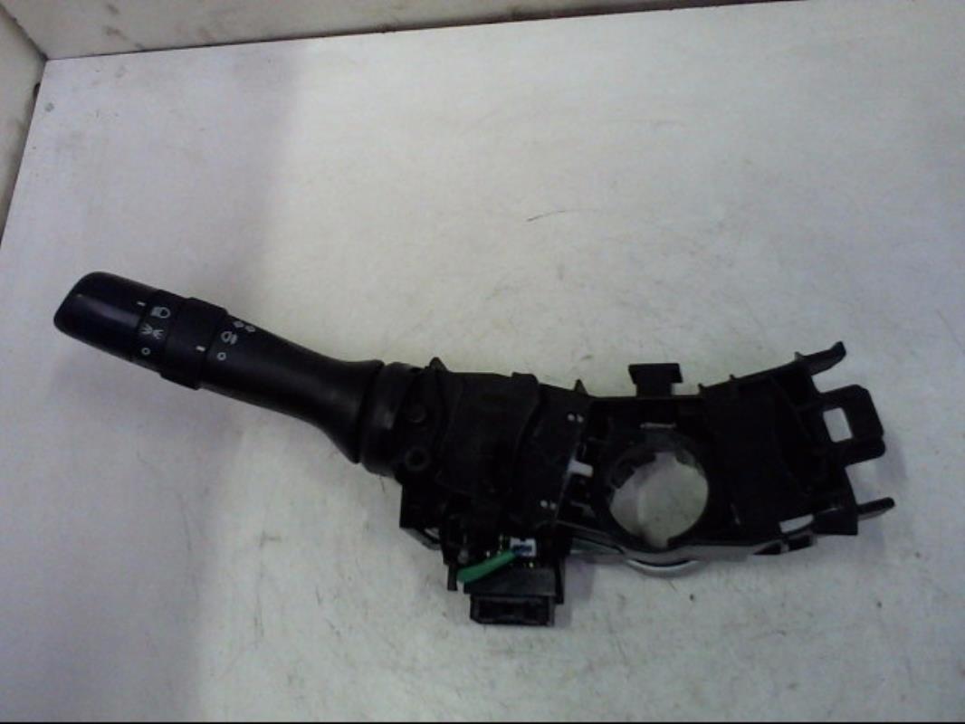 Commodo phare TOYOTA YARIS 3 PHASE 2 Essence - 1